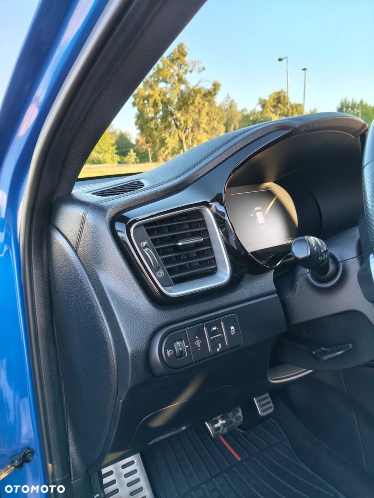 Kia Ceed - 19