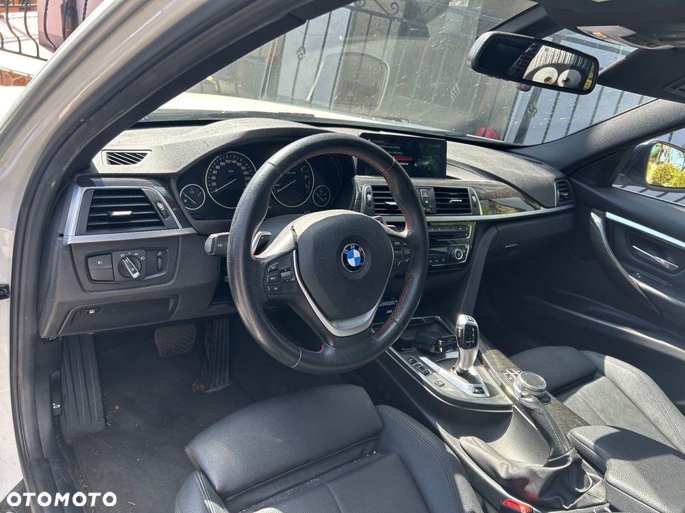 BMW Seria 3 330e iPerformance - 10