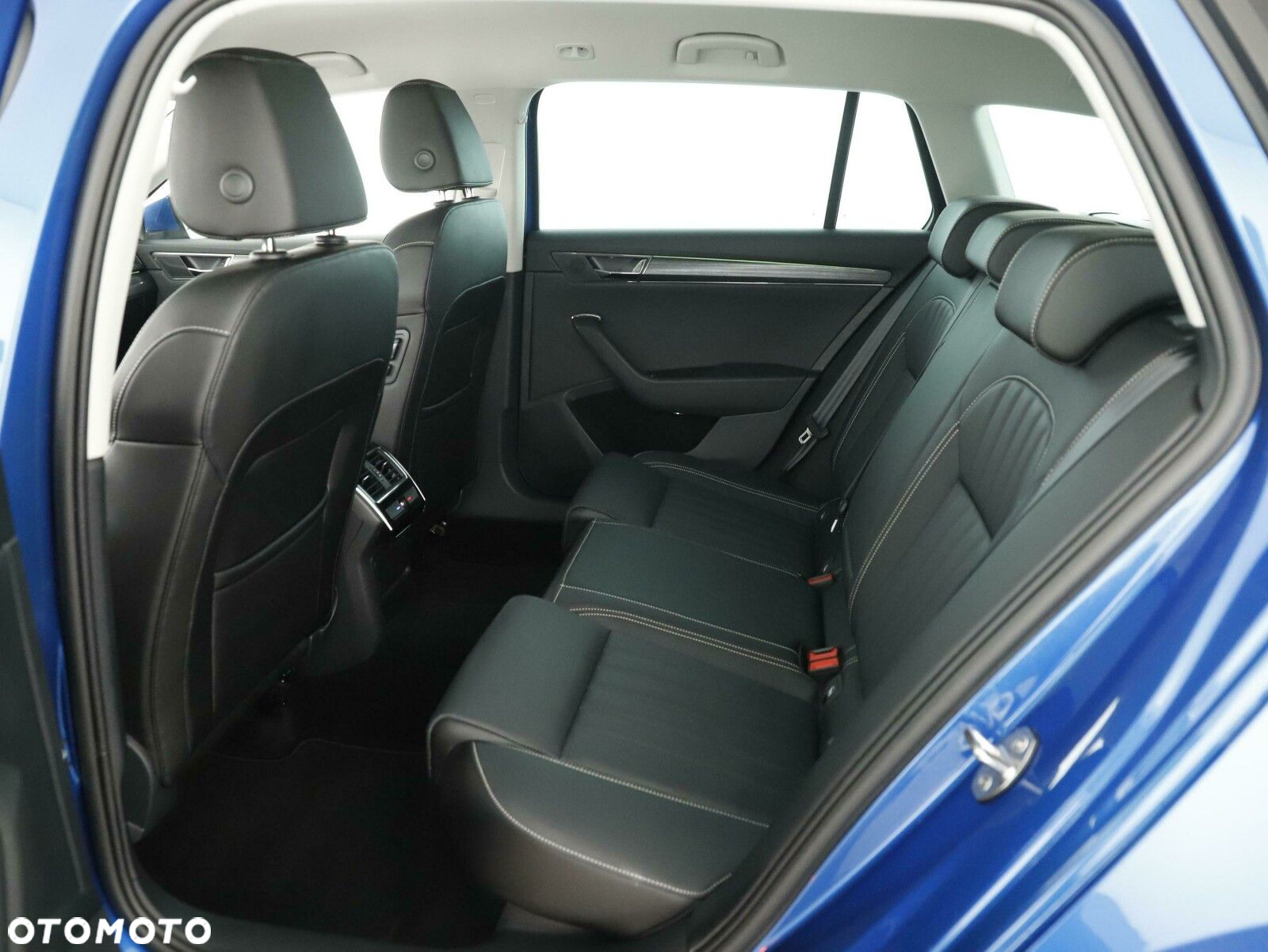 Skoda Superb 2.0 TDI SCR Style DSG - 7