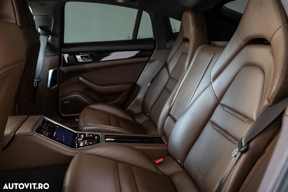 Porsche Panamera 4S Executive - 6