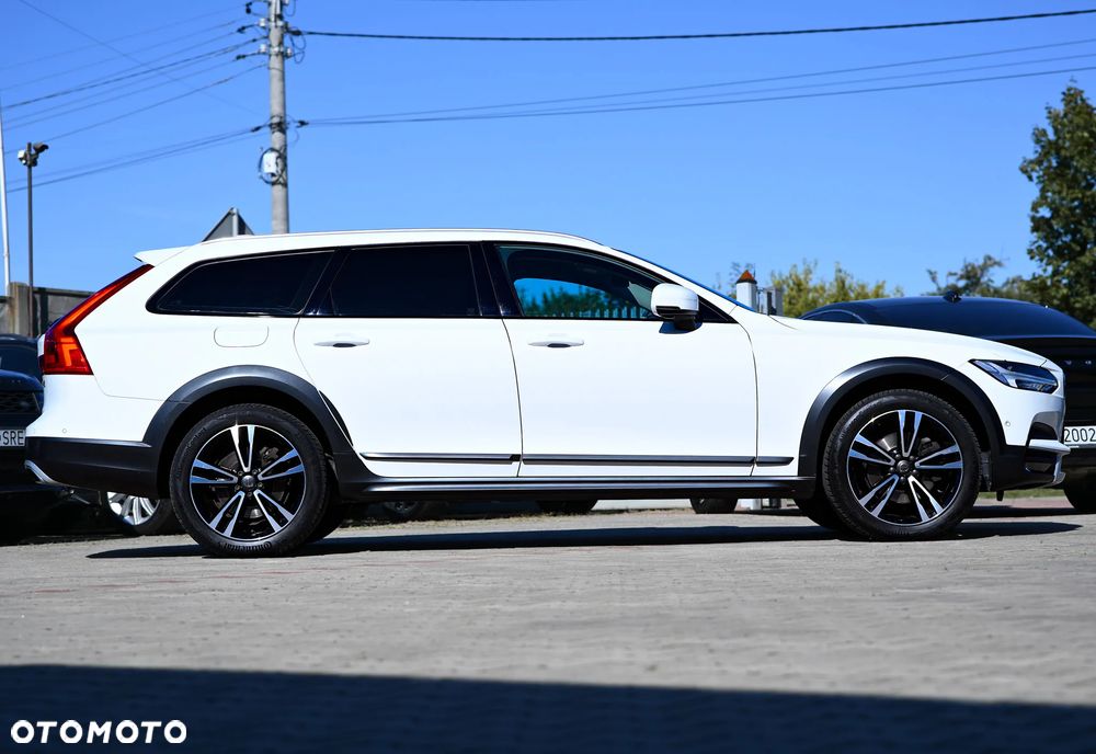 Volvo V90 Cross Country D4 AWD Pro - 38