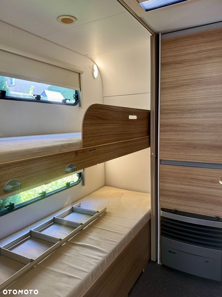 Adria - 11