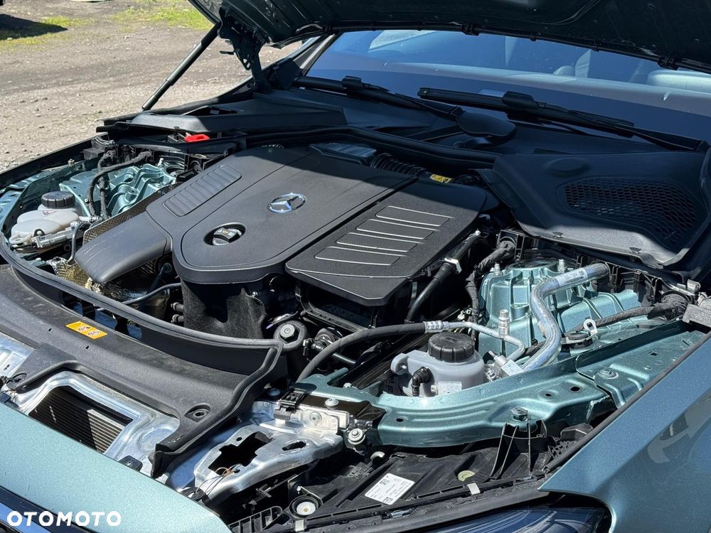 Mercedes-Benz Klasa E 200 mHEV 4-Matic AMG 9G-Tronic - 8