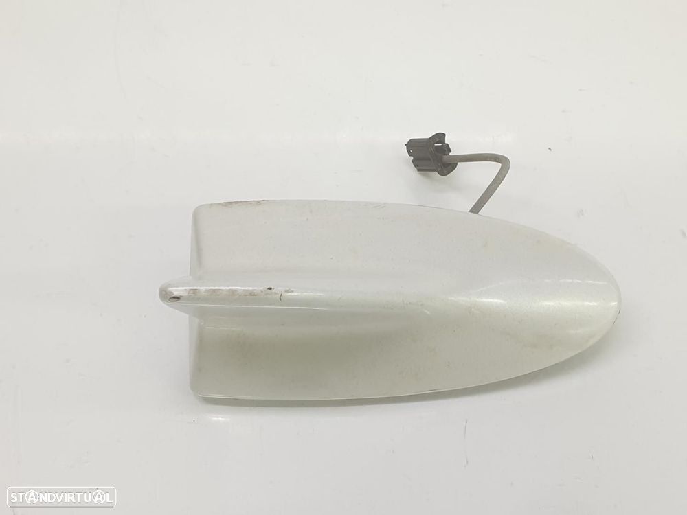 ANTENA TOYOTA LAND CRUISER 200 J20 - 1