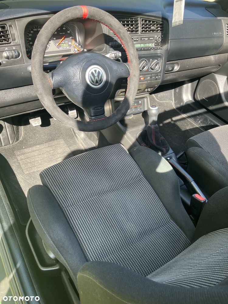 Volkswagen Golf Cabrio - 4
