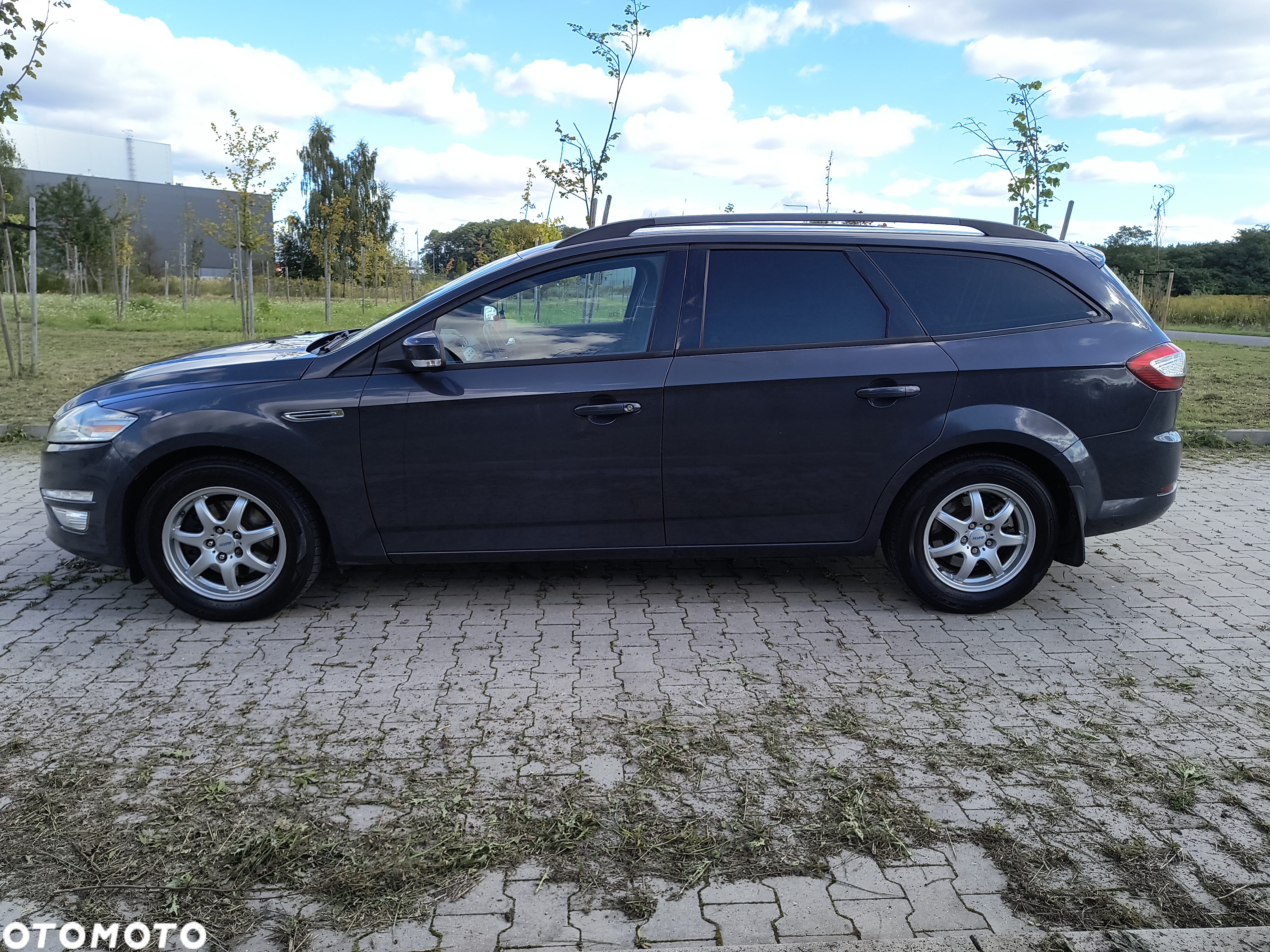 Ford Mondeo 2.0 TDCi Ghia - 6