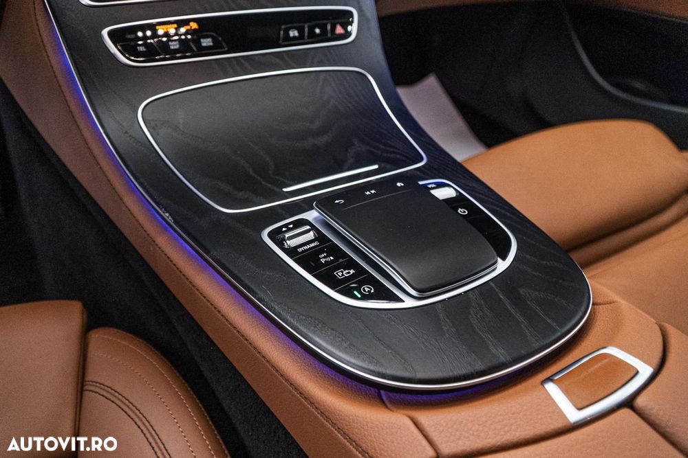 Mercedes-Benz E 200 d 9G-TRONIC AMG Line - 27