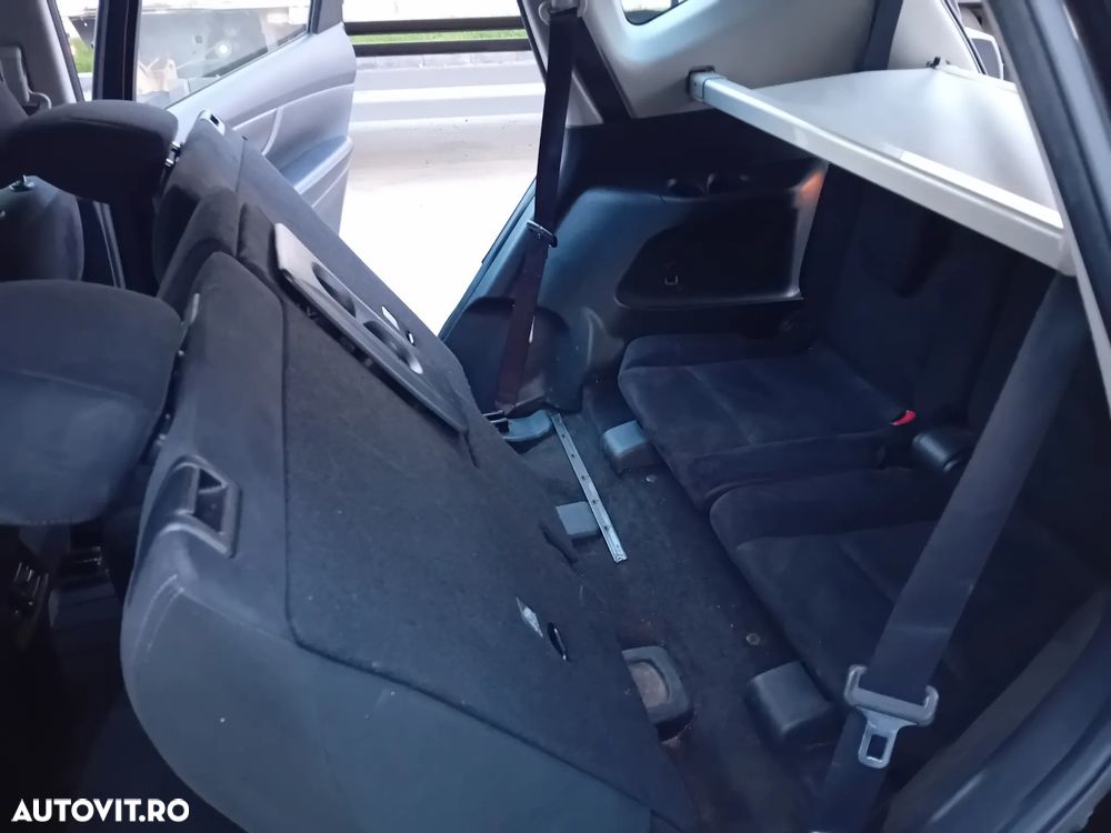 Nissan X-Trail 1.6 dCi N-Connecta - 8