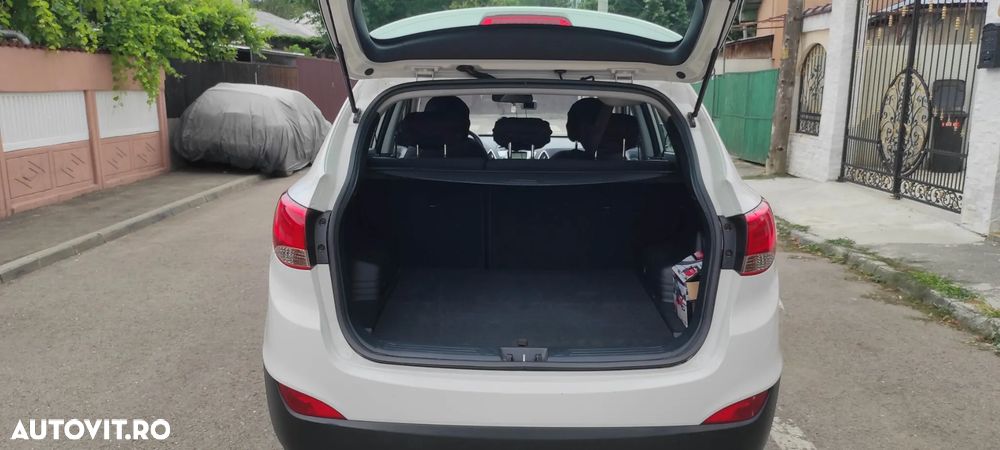 Hyundai Tucson - 8
