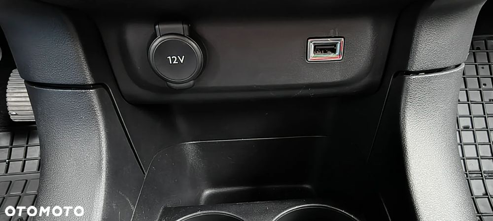 Citroën C3 1.2 PureTech Shine - 27