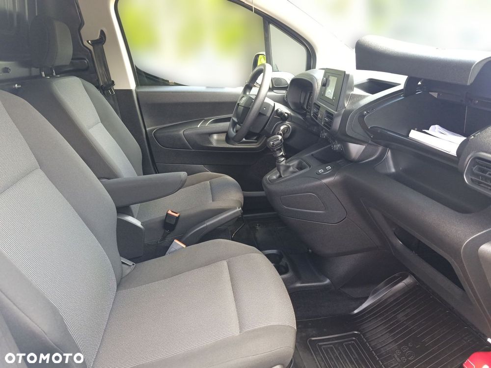 Toyota PROACE CITY - 7