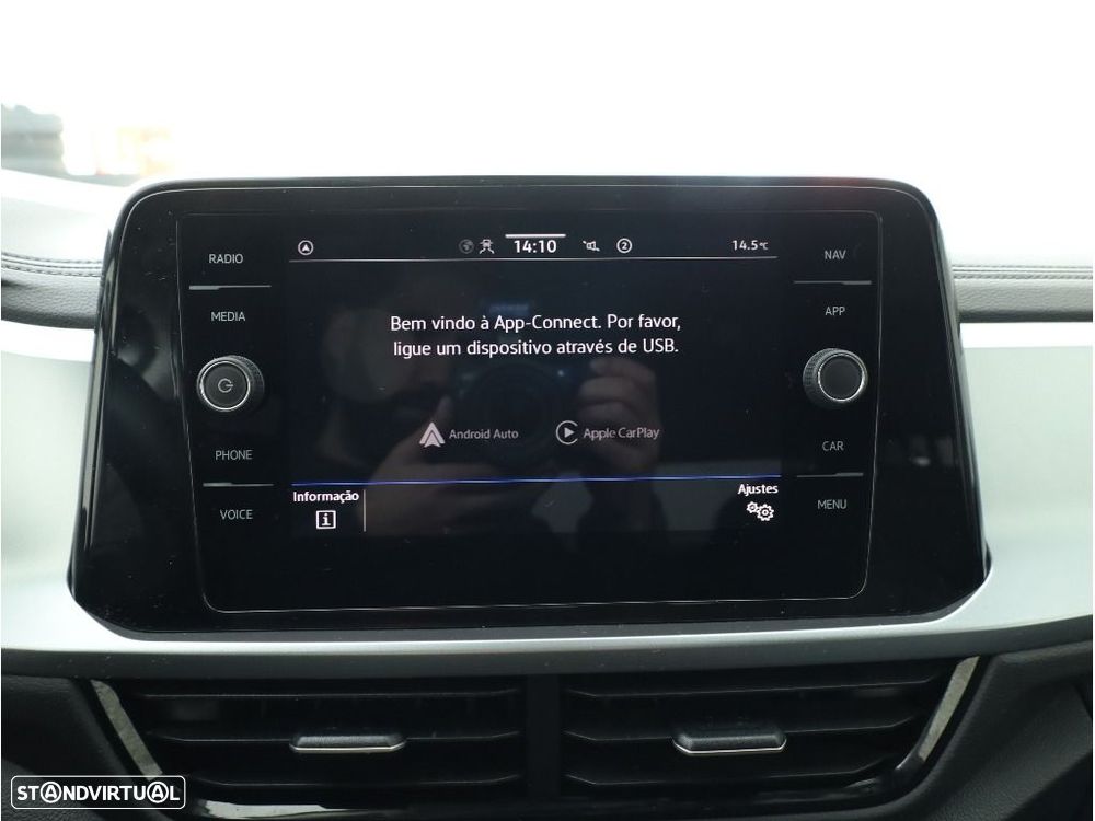 VW T-Roc 1.0 TSI Urban - 21