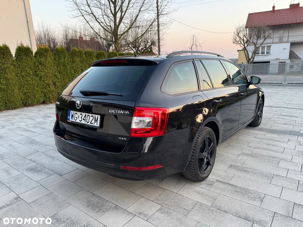 Skoda Octavia 2.0 TDI SCR 4x4 Style DSG - 4