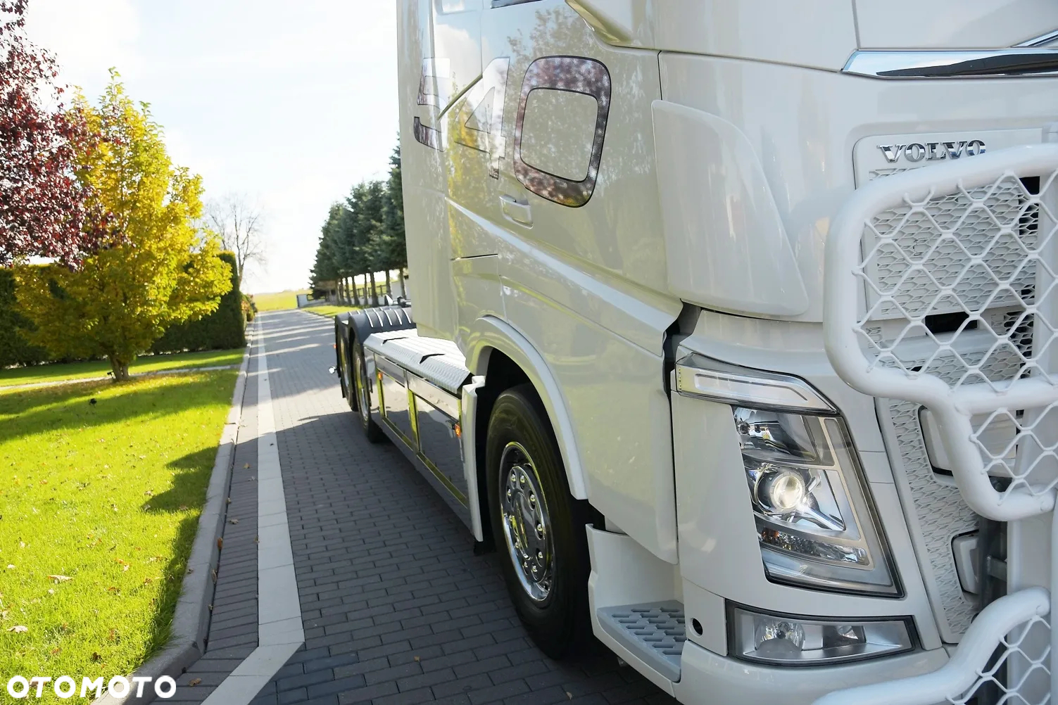 Volvo FH540 ///* GLOBETROTTER ///* HAKOWIEC ///* DO PRZEWOZU KONTENERÓW ///* 6X4 ///* 2019 ///* XENON ///* RETARDER ///* SUPER STAN - 14