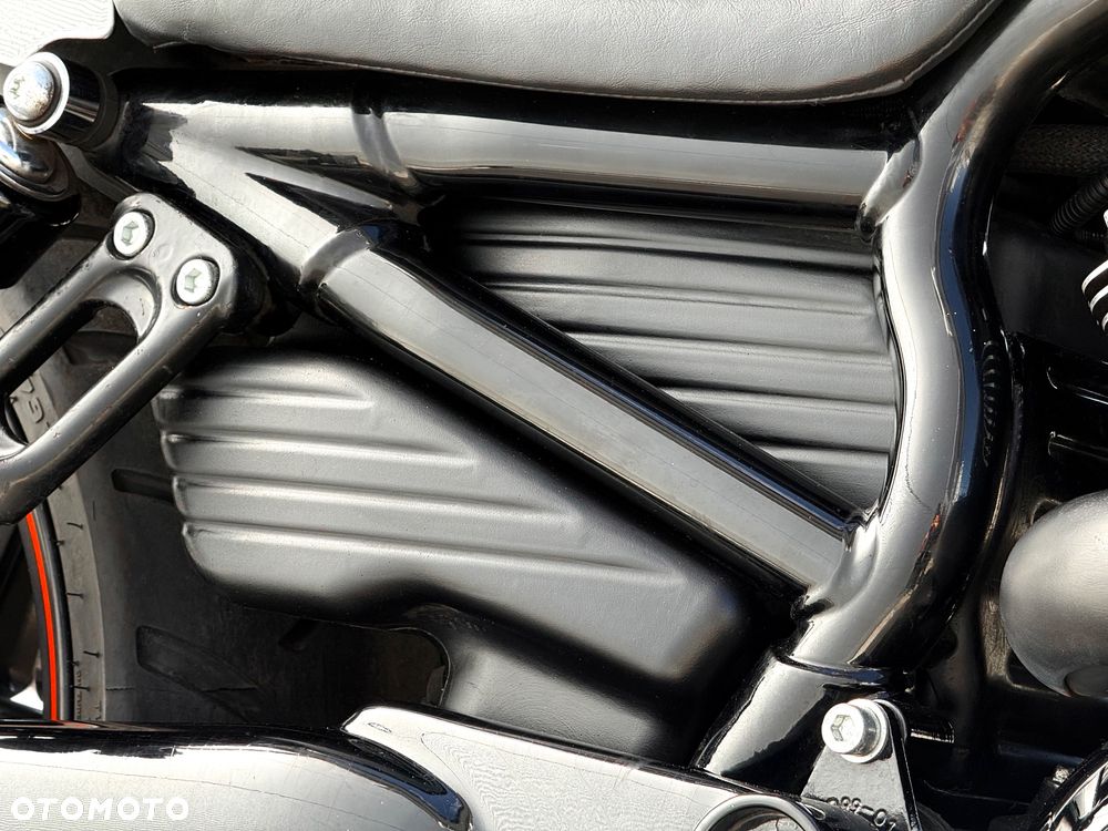 Harley-Davidson V-Rod Night Rod - 11