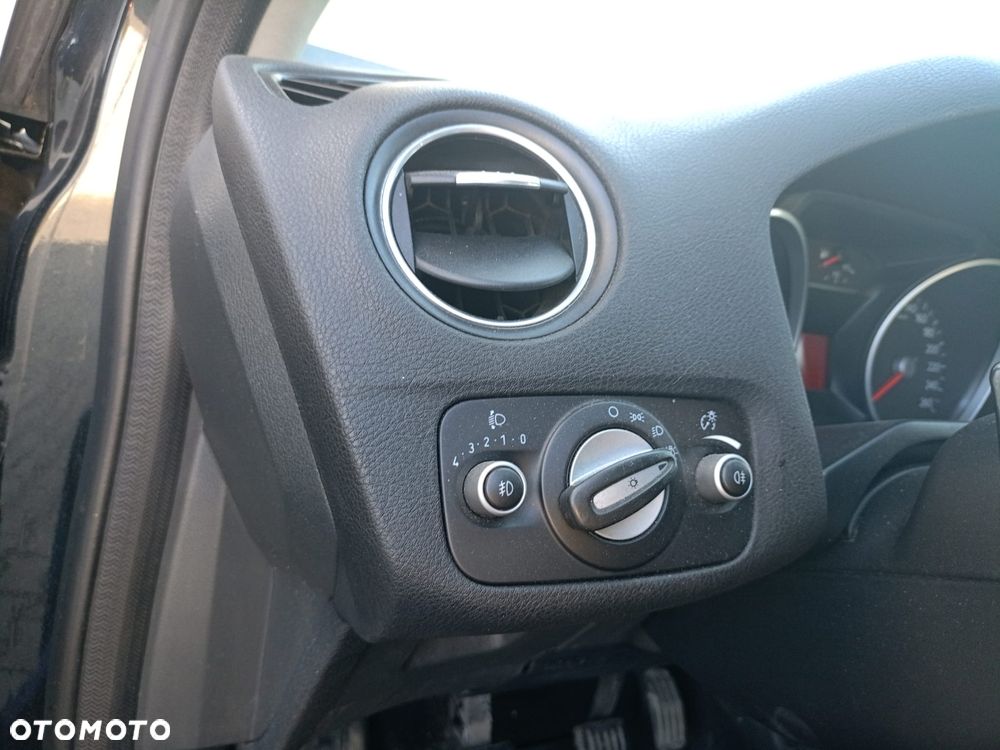 Ford Mondeo 1.6 Ambiente - 8