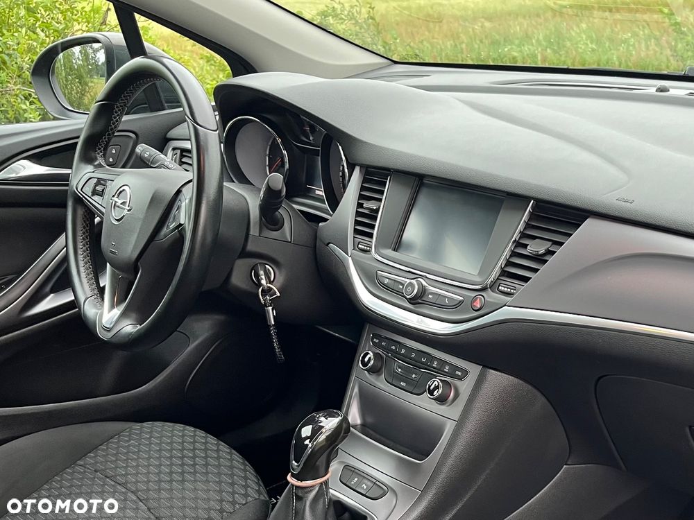 Opel Astra 1.6 CDTI Dynamic S&S - 17