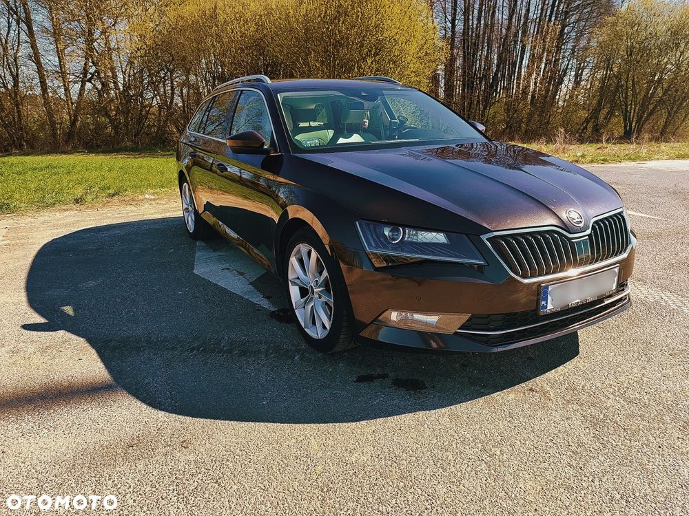 Skoda Superb 2.0 TDI Style - 1