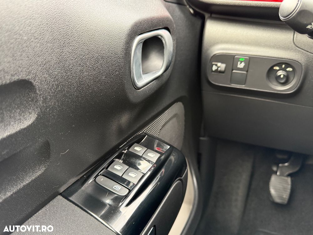 Citroën C3 1.2 PureTech BVM Feel - 33