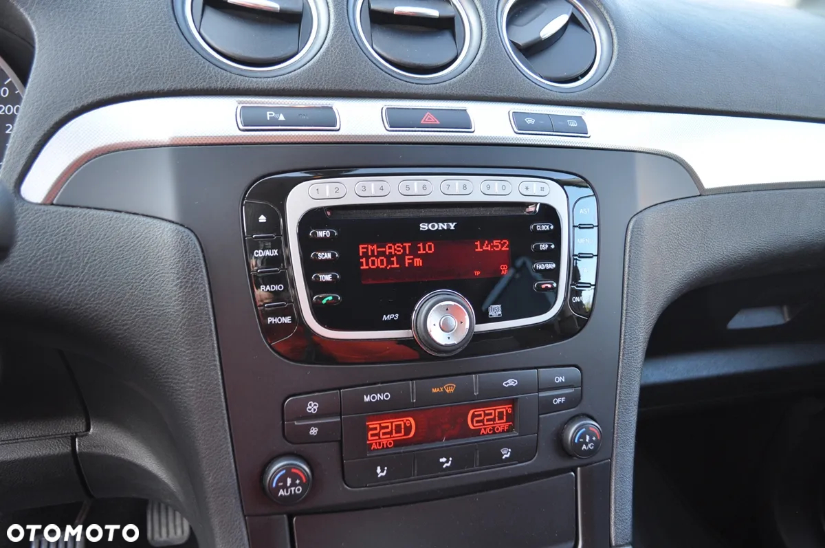 Ford S-Max 1.6 T Platinium X - 19