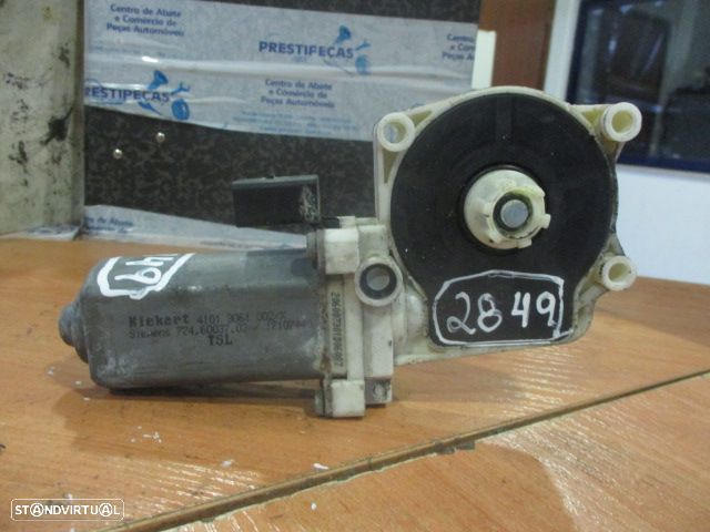 Fecho 7746003702 17107440 BMW E65 2007 FESQ ELETRICO - 2