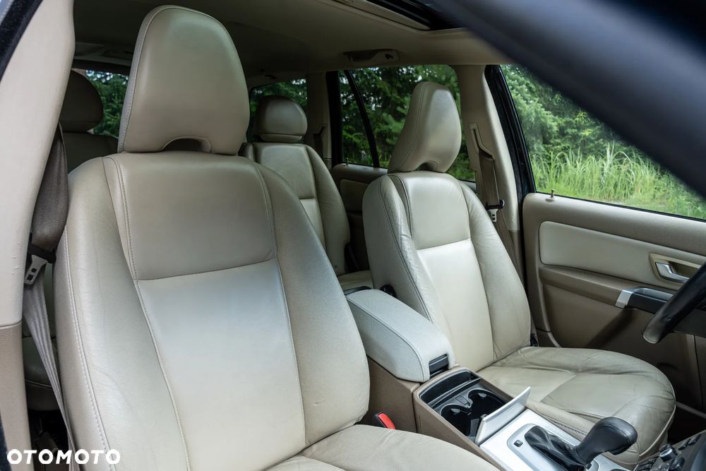 Volvo XC 90 - 26