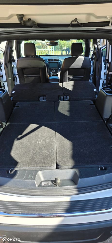 Ford Explorer EcoBoost Plug-in Hybrid PLATINUM - 14