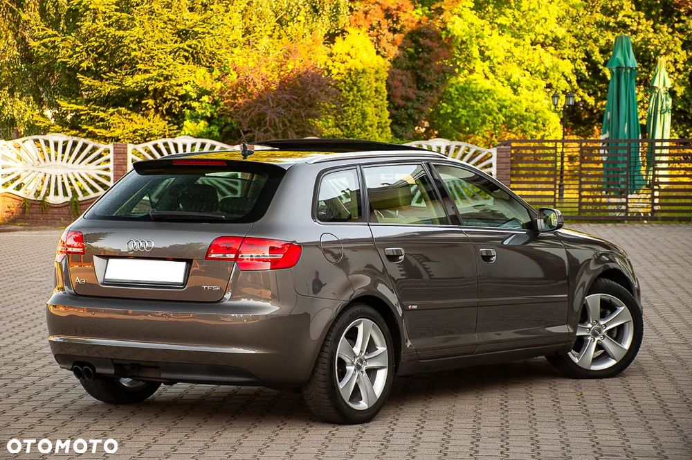 Audi A3 Sportback 1.8 TFSI S tronic Ambiente - 14