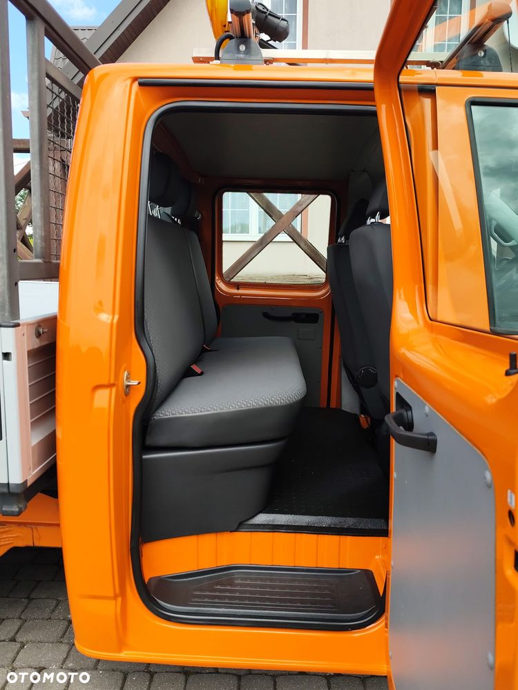 Volkswagen Transporter T5 2.0TDI Doka - 17