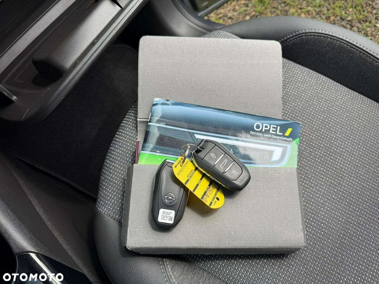 Opel Crossland X - 28