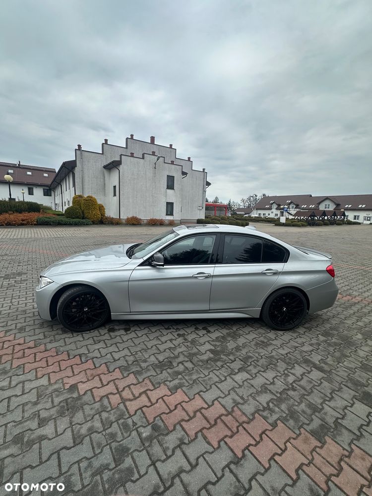 BMW Seria 3 328i - 8