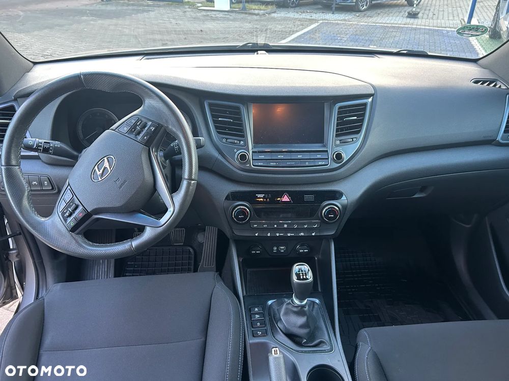 Hyundai Tucson - 13