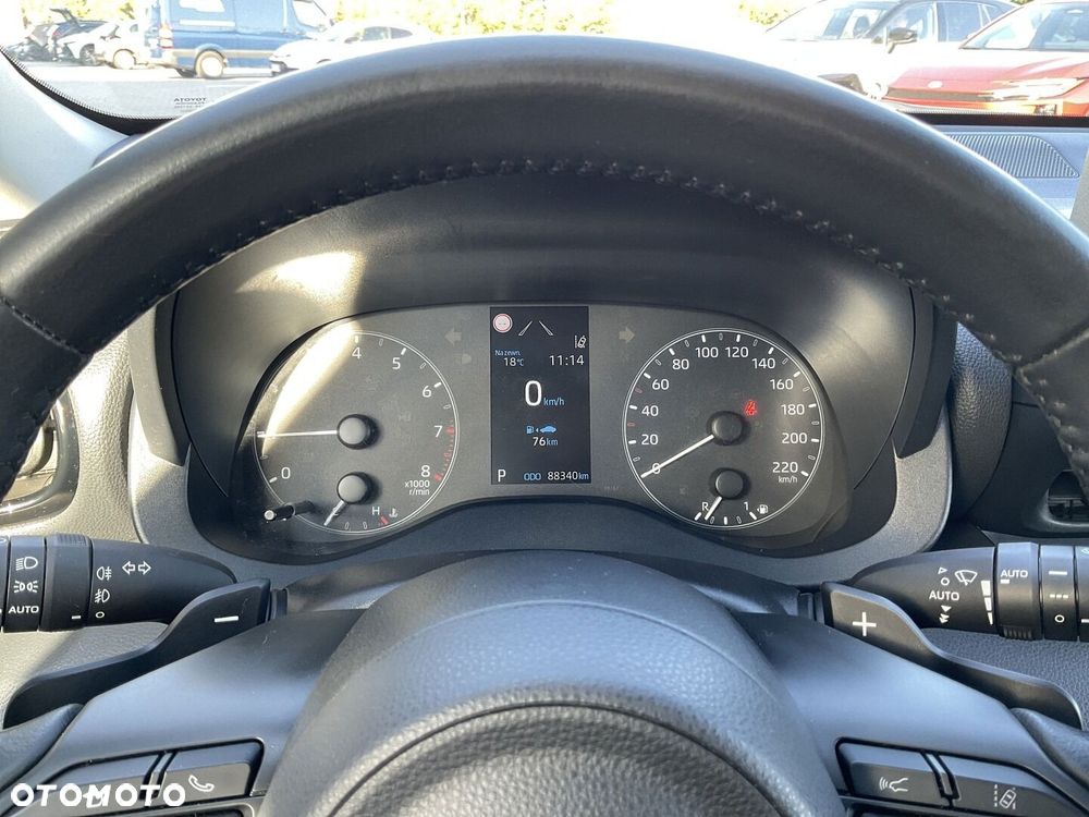 Toyota Yaris 1.5 Comfort CVT - 17