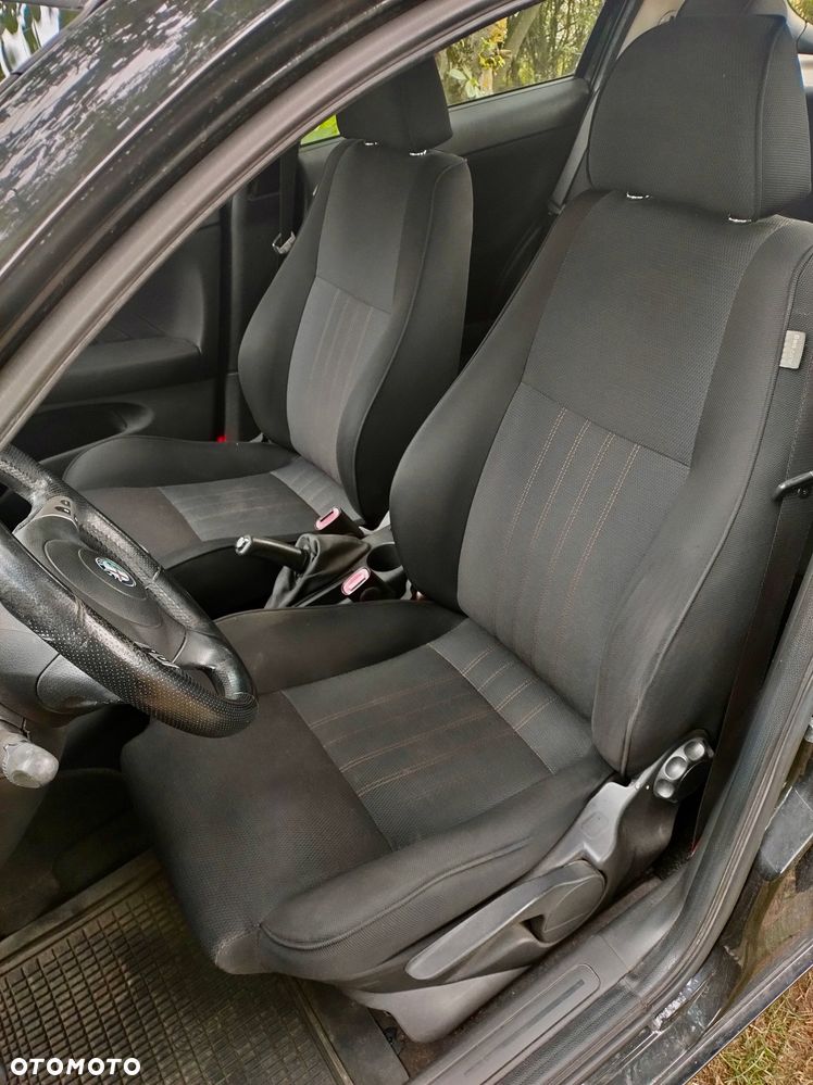 Alfa Romeo 147 1.6 Twin Spark Distinctive - 19