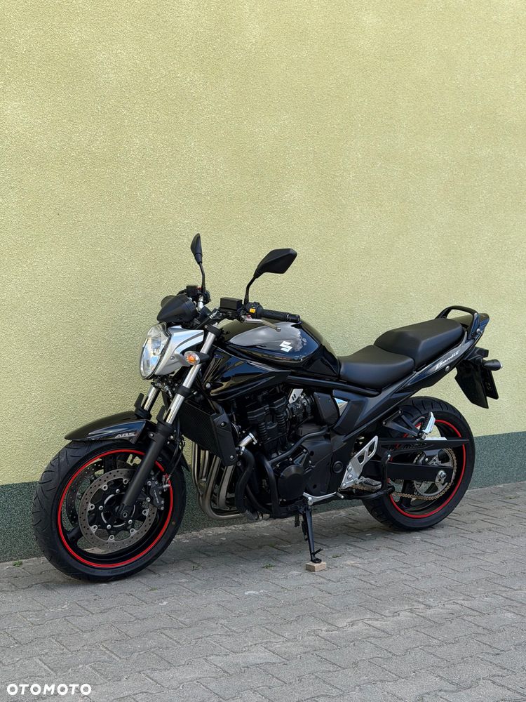 Suzuki Bandit - 27