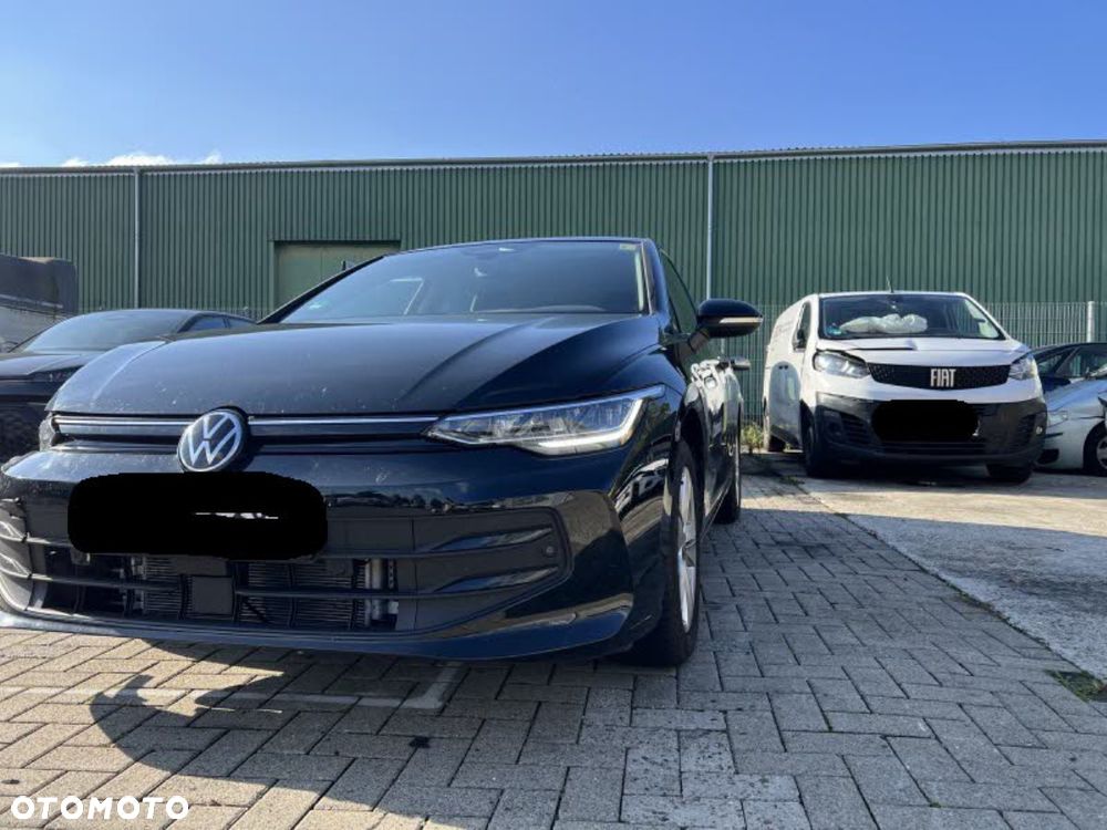 Volkswagen Golf - 2