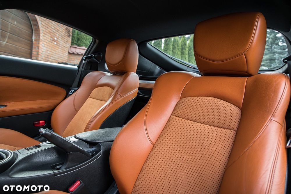 Nissan 370 Z 3.7 V6 Premium - 16