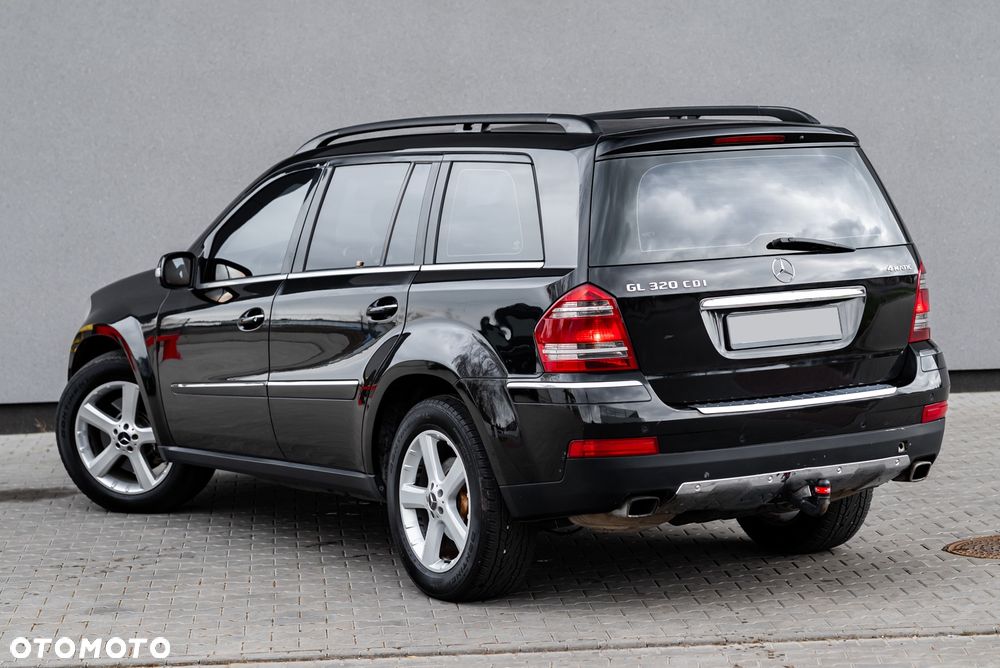 Mercedes-Benz GL 320 CDI 4Matic 7G-TRONIC - 13