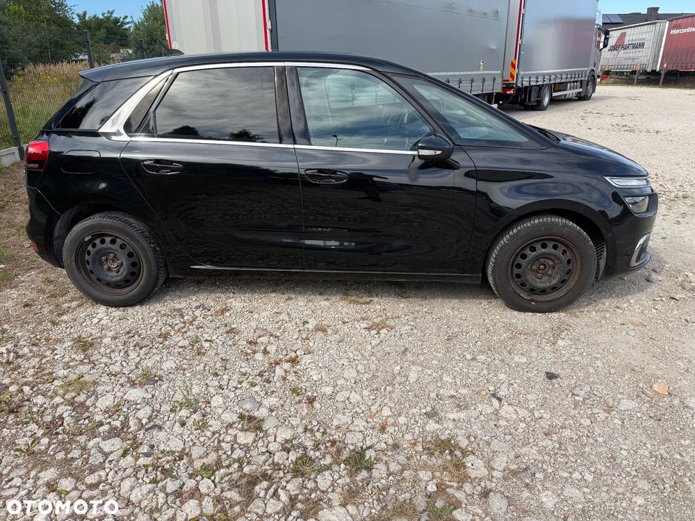 Citroën C4 Picasso 1.2 PureTech Shine S&S - 4