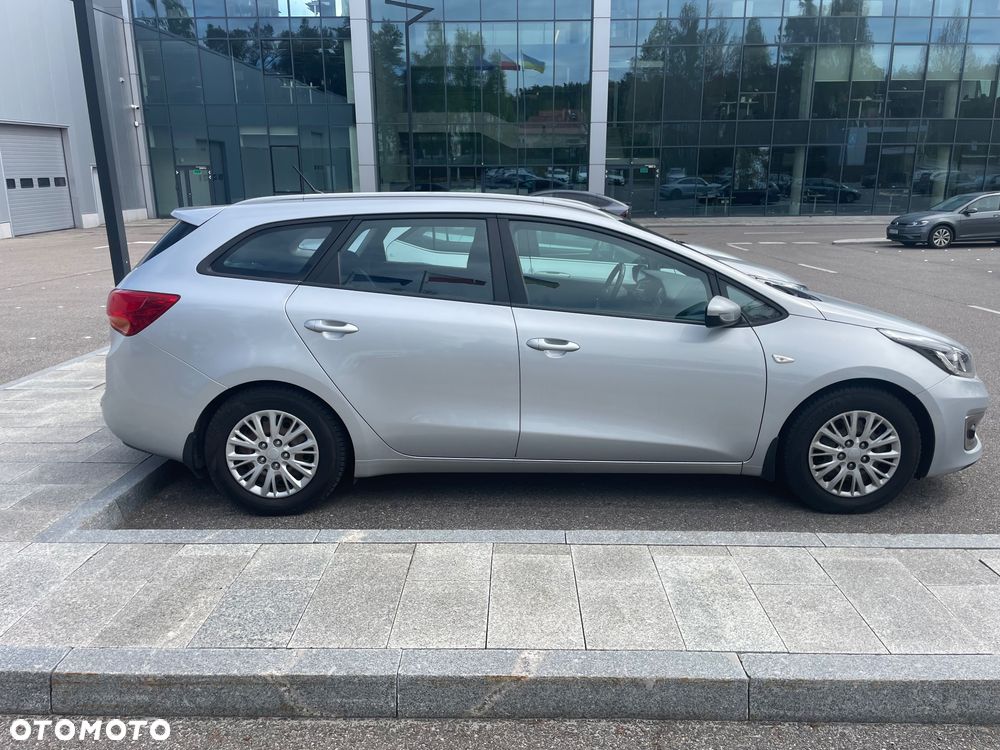 Kia Ceed 1.6 GDI L - 5