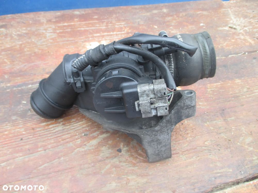 Przepustnica PEUGEOT CITROEN 1,6HDI 26365223 - 3
