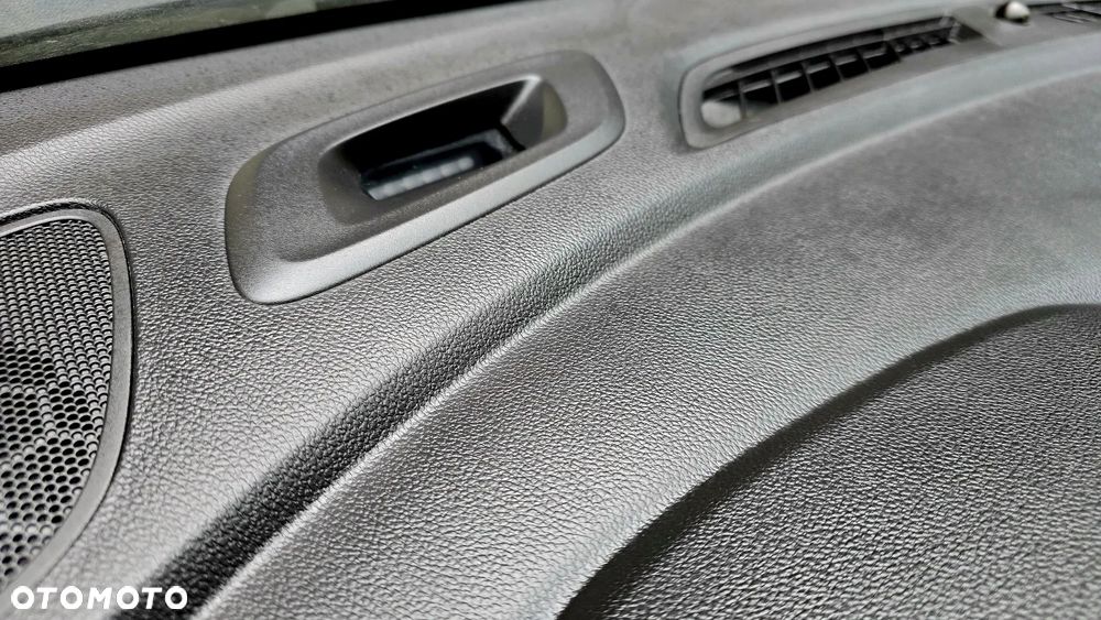 Opel Astra 1.4 Turbo Dynamic - 23