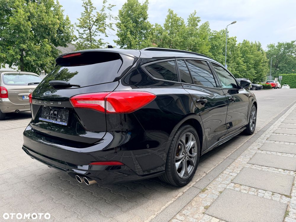 Ford Focus - 6