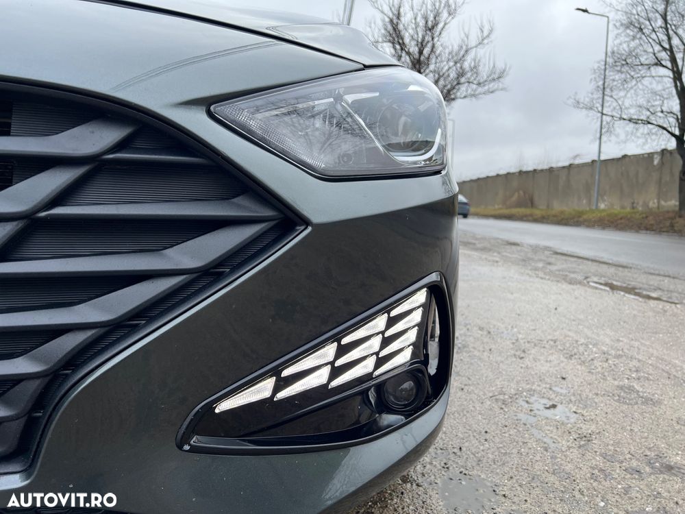 Hyundai i30 1.5 110CP 5DR M/T Comfort - 16