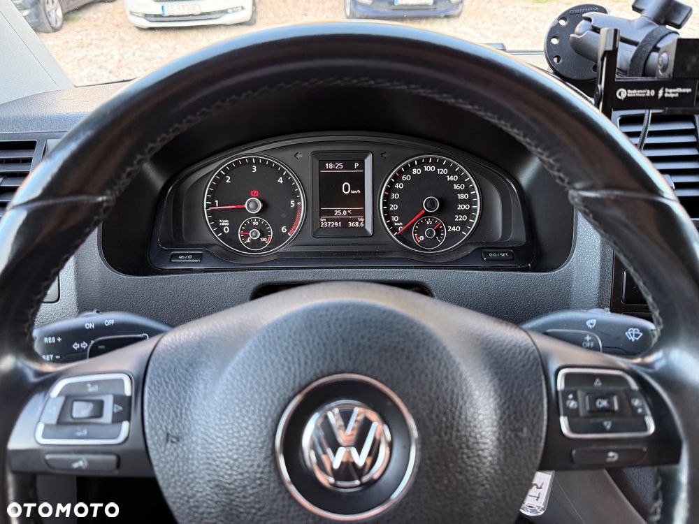 Volkswagen Transporter - 9