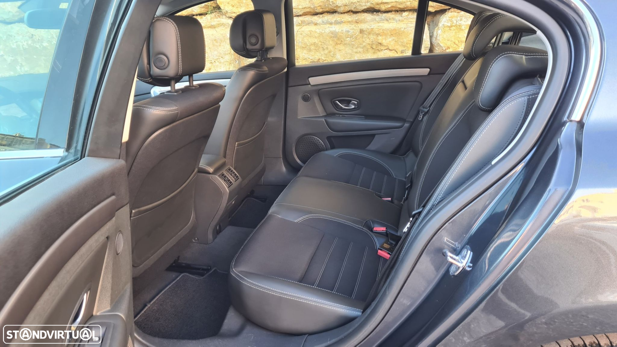 Renault Laguna - 30