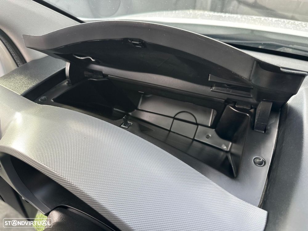 Peugeot Partner 1.6 BlueHDi Confort - 30