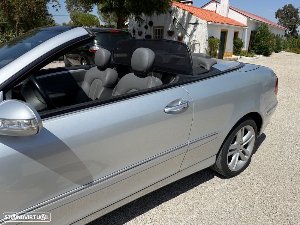 Mercedes-Benz CLK 320 CDi Avantgarde Aut. - 2