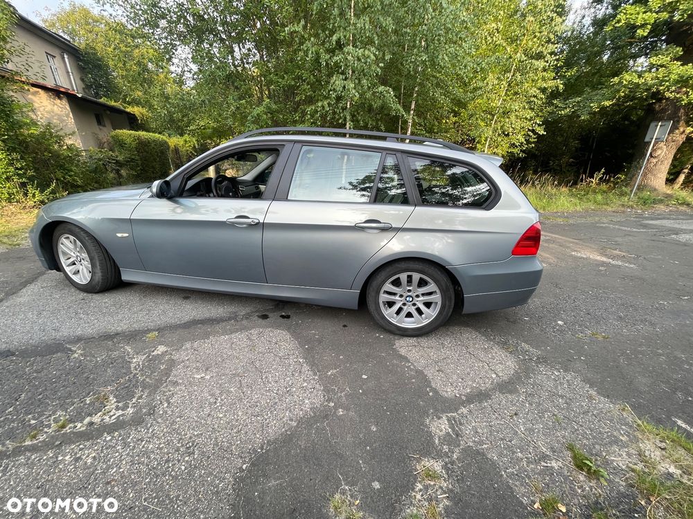 BMW Seria 3 320d - 6
