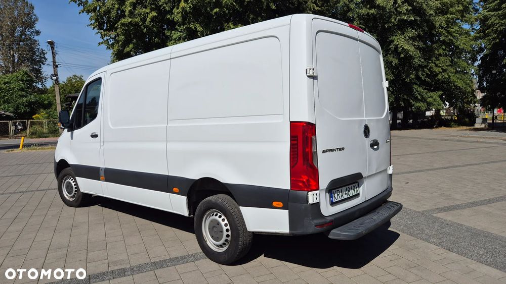 Mercedes-Benz SPRINTER - 2